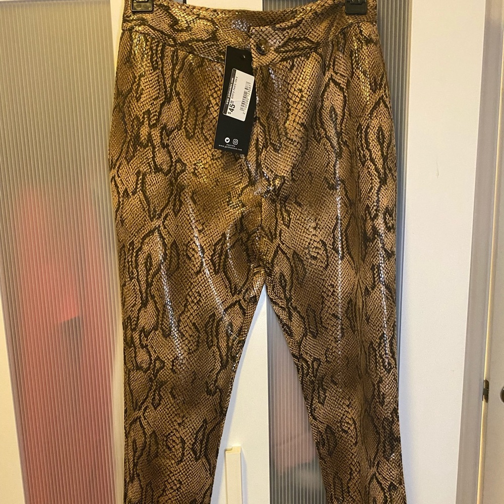 Animal print pant